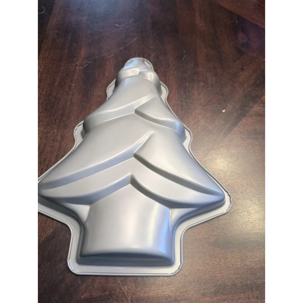 Baker's Secret Non Stick Christmas Tree Cake Pan Mold